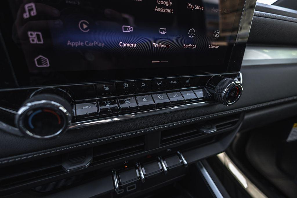 new 2026 Chevrolet Colorado car, priced at $44,025
