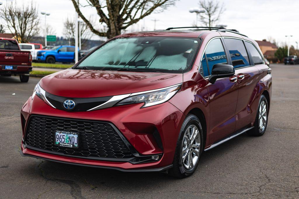 used 2022 Toyota Sienna car, priced at $40,356