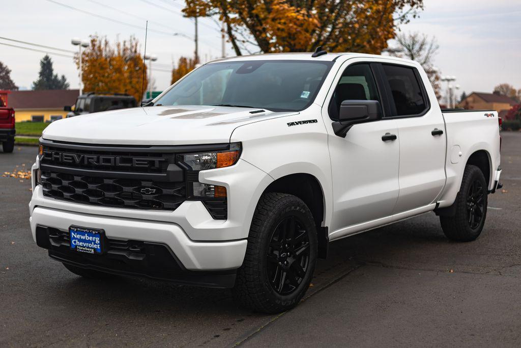 new 2025 Chevrolet Silverado 1500 car, priced at $48,177