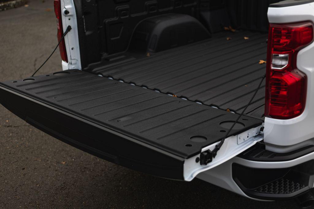 new 2025 Chevrolet Silverado 1500 car, priced at $48,177