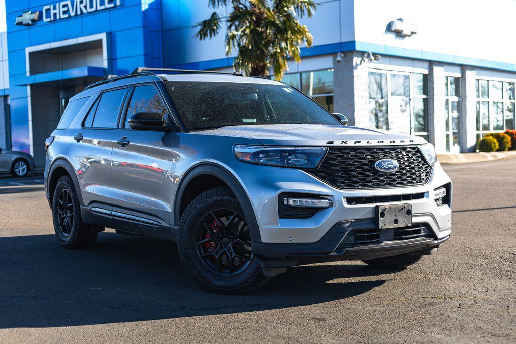 used 2021 Ford Explorer car, priced at $31,916