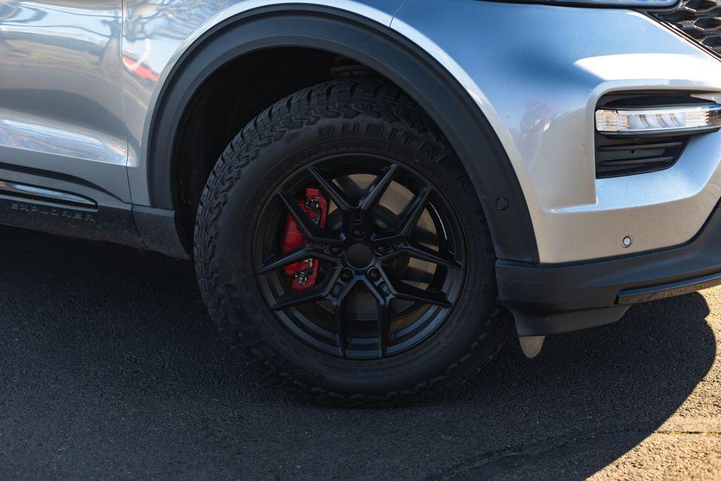 used 2021 Ford Explorer car, priced at $31,916