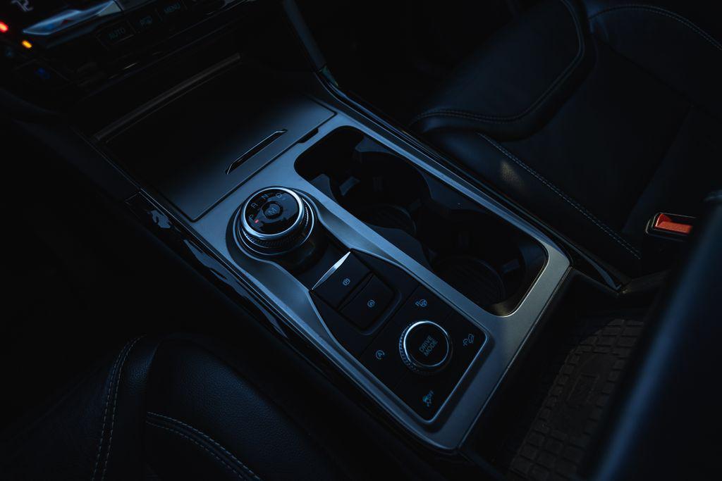 used 2021 Ford Explorer car, priced at $31,916