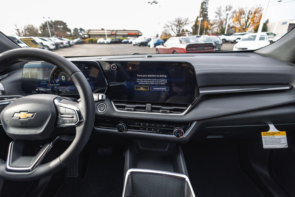 new 2026 Chevrolet Equinox car, priced at $30,520