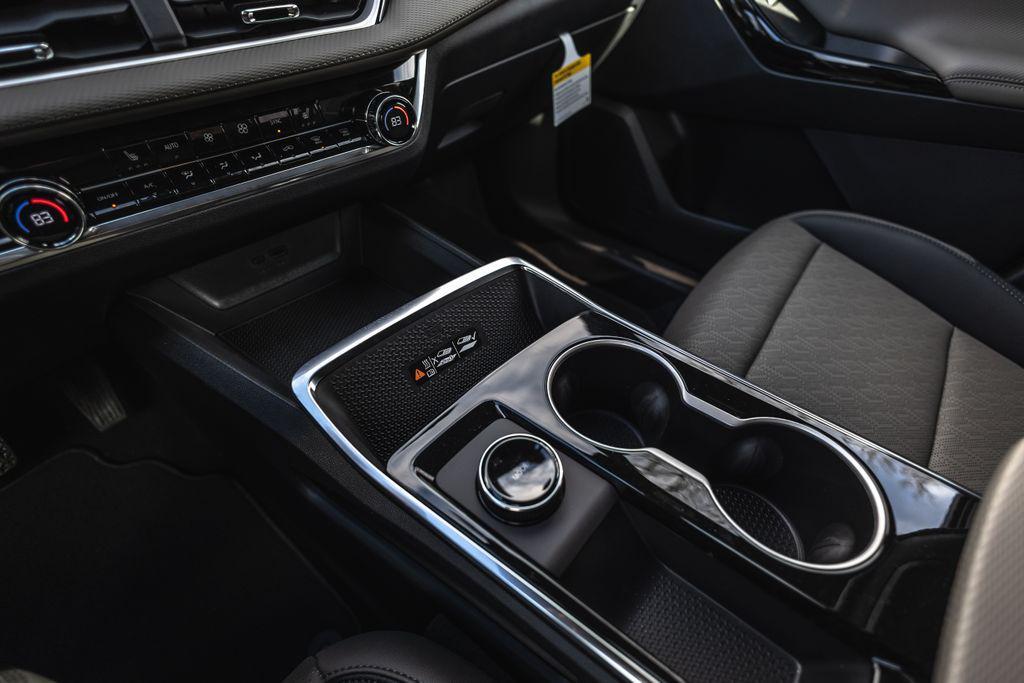 new 2026 Chevrolet Equinox car, priced at $34,872