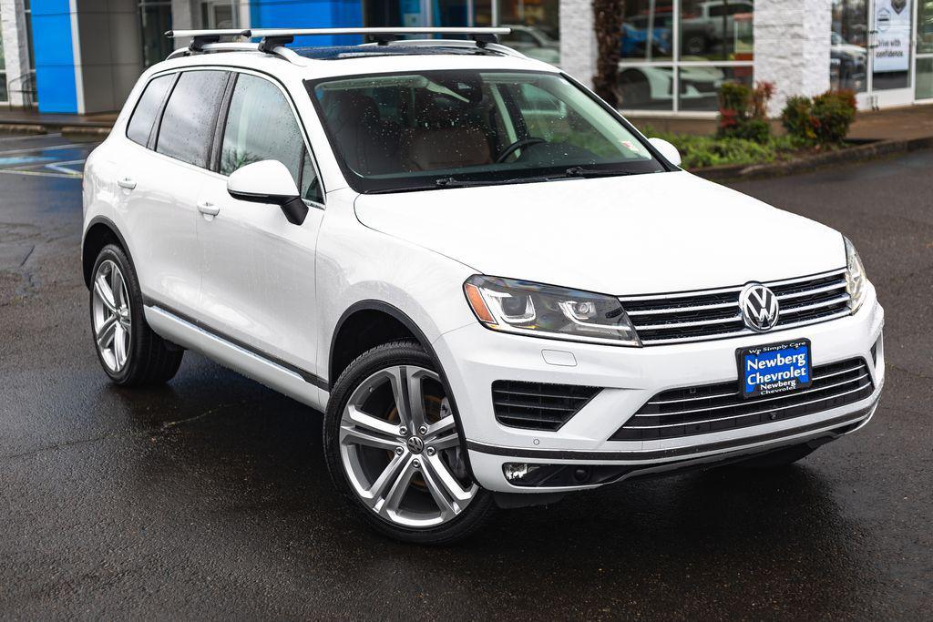 used 2017 Volkswagen Touareg car, priced at $18,254