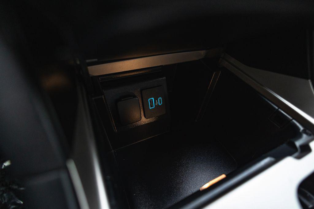 used 2021 Ford Explorer car, priced at $22,629