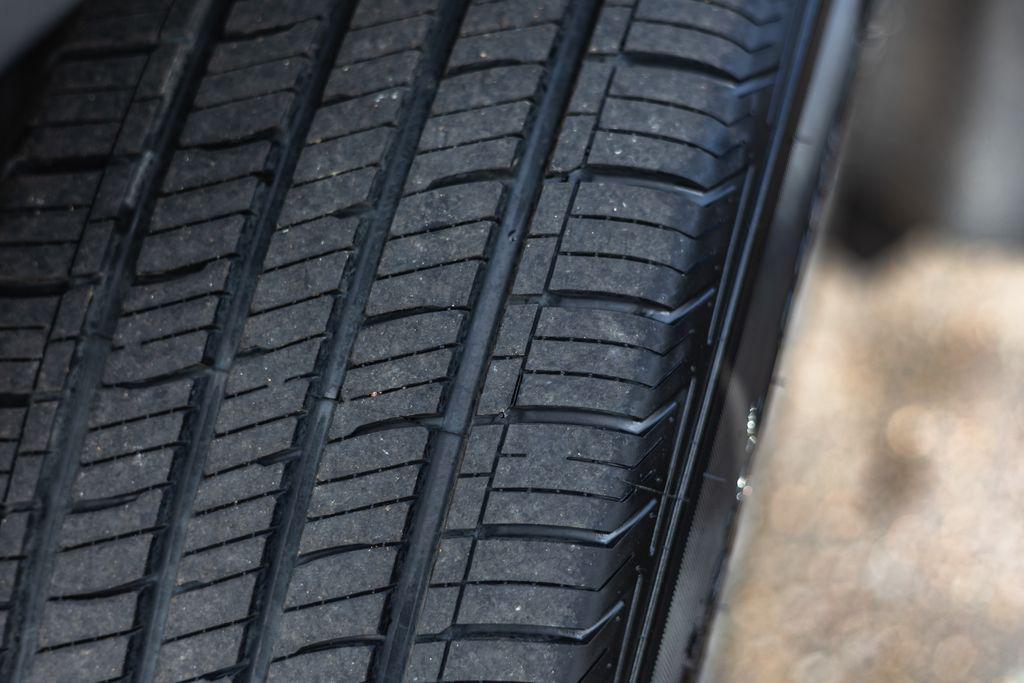 used 2024 Cadillac XT4 car, priced at $26,787