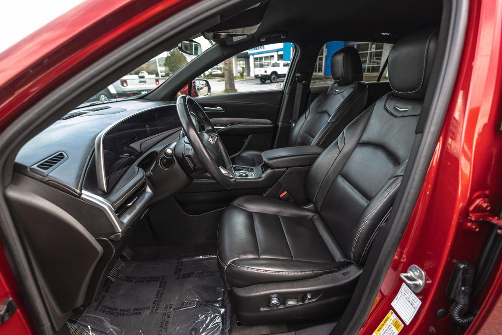 used 2024 Cadillac XT4 car, priced at $26,787