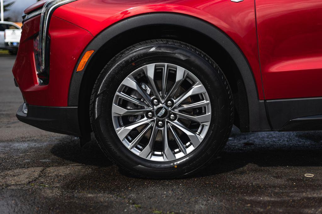 used 2024 Cadillac XT4 car, priced at $26,787