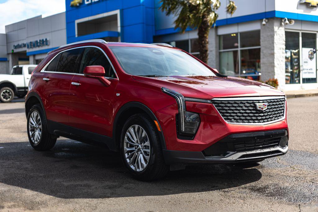 used 2024 Cadillac XT4 car, priced at $26,787