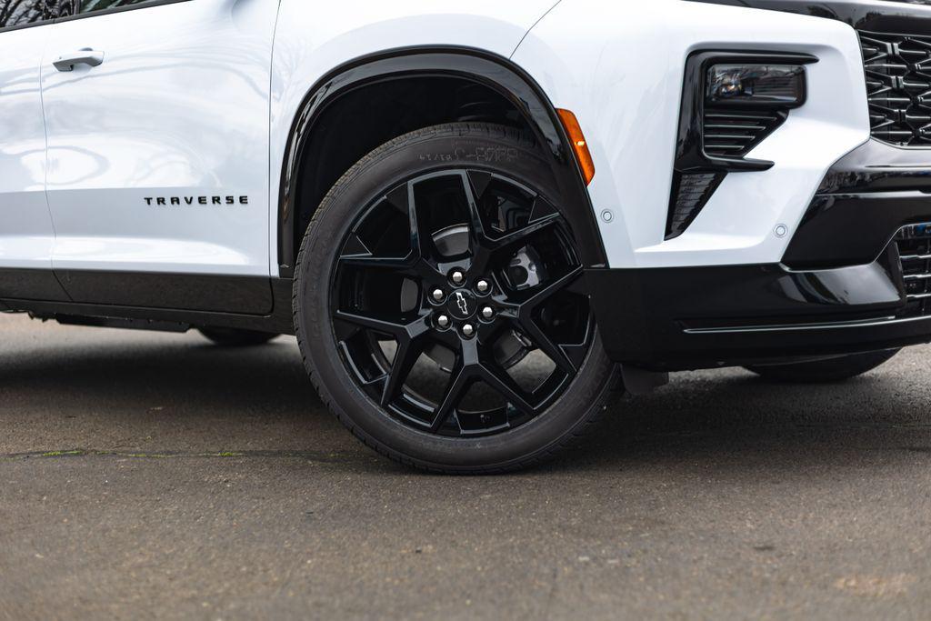 new 2026 Chevrolet Traverse car, priced at $60,800
