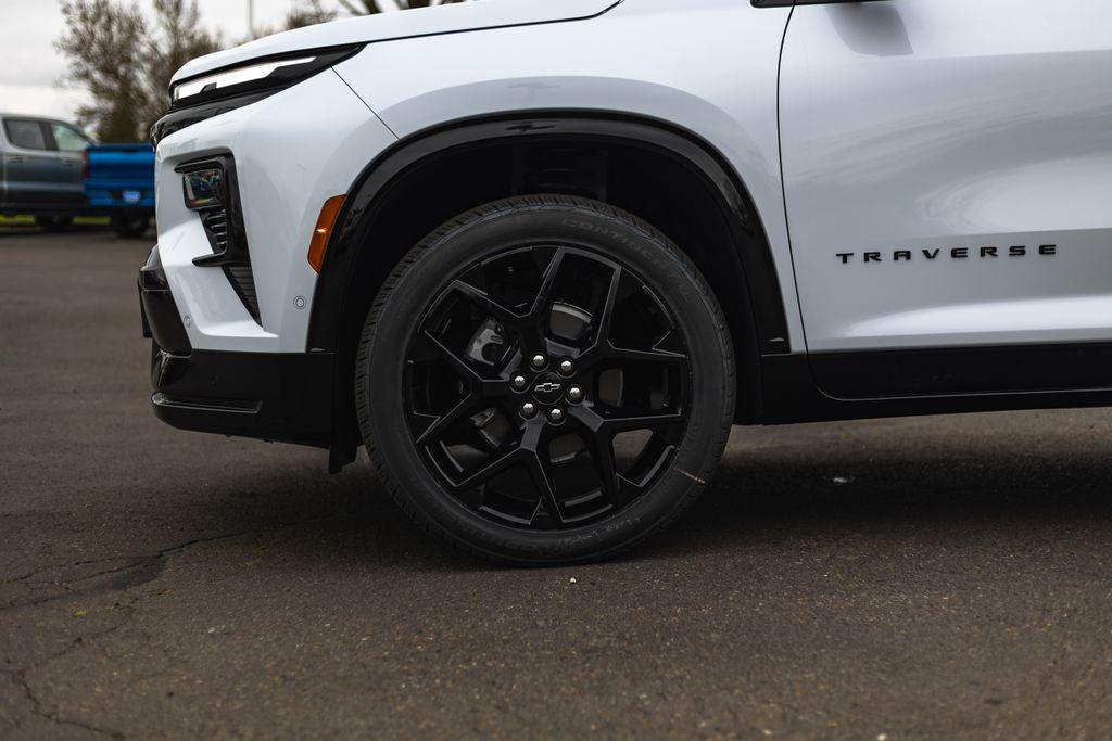 new 2026 Chevrolet Traverse car, priced at $60,800