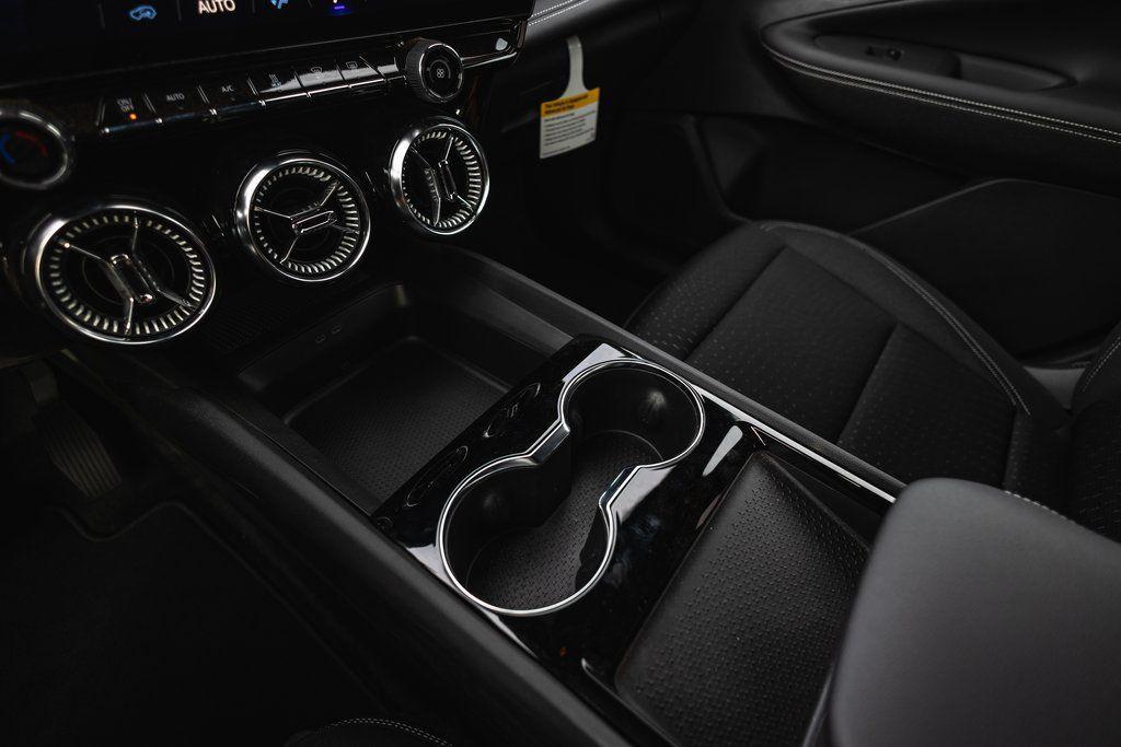 new 2025 Chevrolet Blazer EV car, priced at $44,677