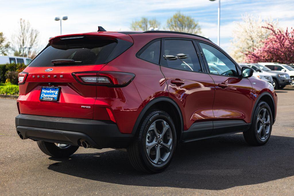 used 2025 Ford Escape car, priced at $23,277