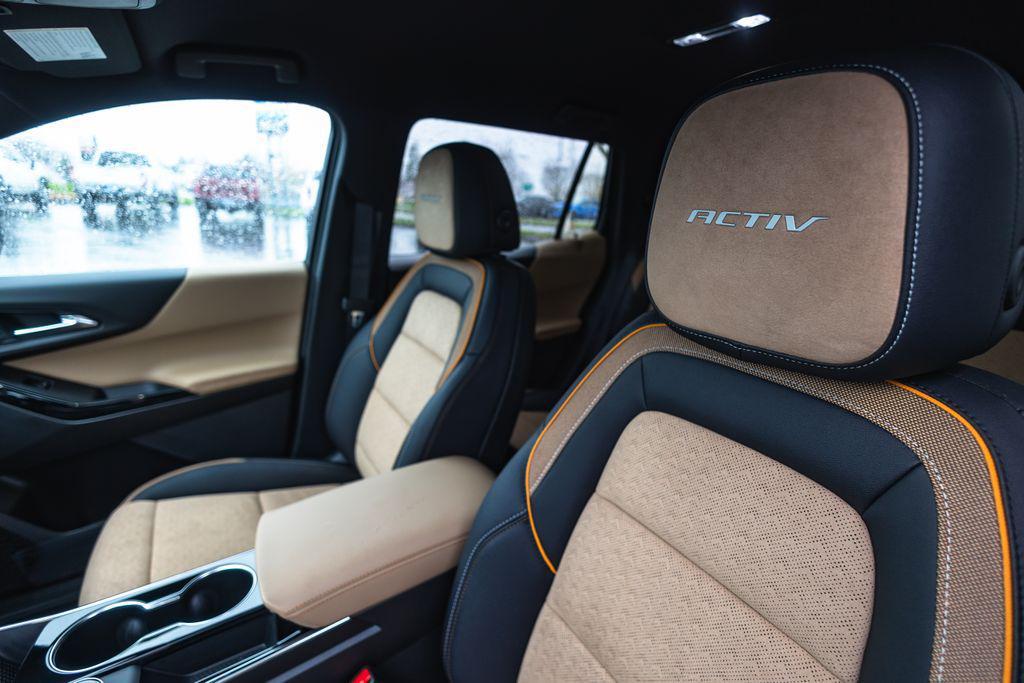 new 2026 Chevrolet Equinox car, priced at $36,520