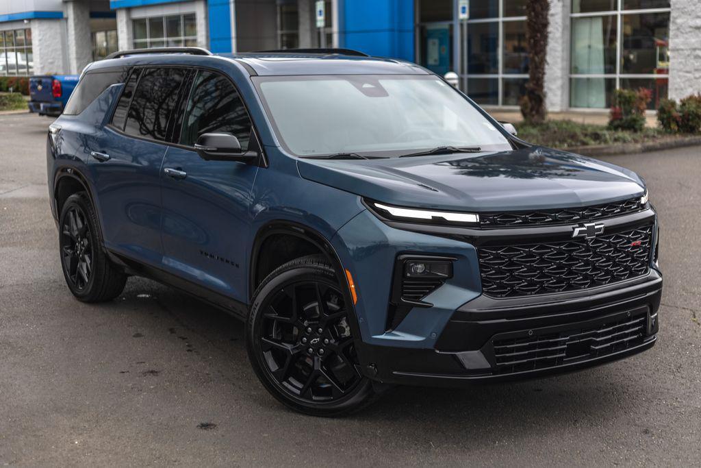 used 2024 Chevrolet Traverse car, priced at $52,499