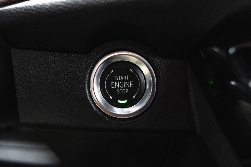 used 2024 Chevrolet Traverse car, priced at $52,499