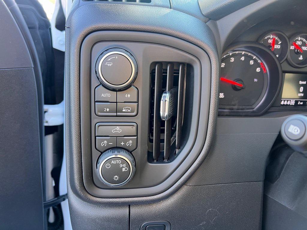 new 2026 Chevrolet Silverado 1500 car, priced at $52,580