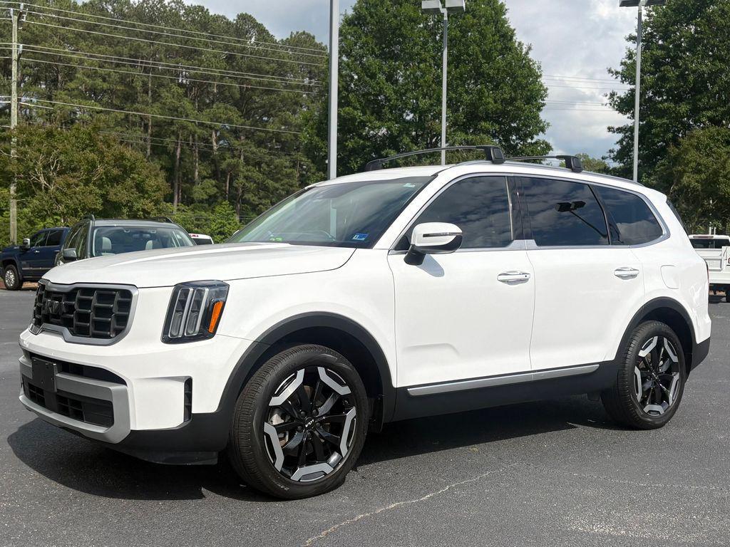 used 2024 Kia Telluride car, priced at $35,899
