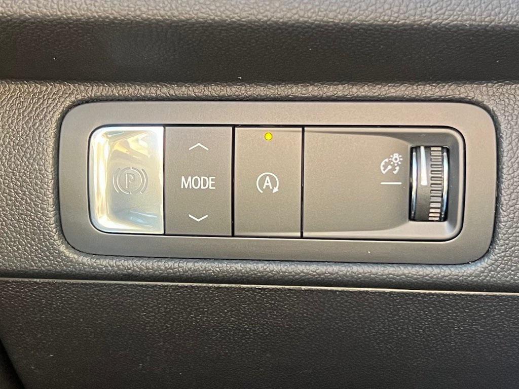 new 2026 Chevrolet Traverse car, priced at $58,495