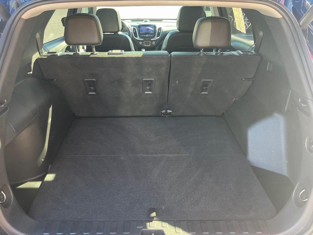 used 2022 Chevrolet Equinox car, priced at $26,496
