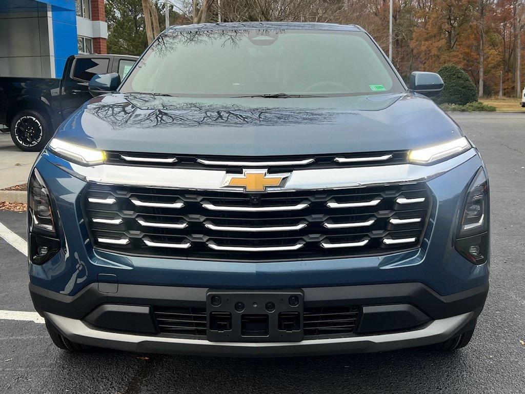 new 2026 Chevrolet Equinox car, priced at $33,815