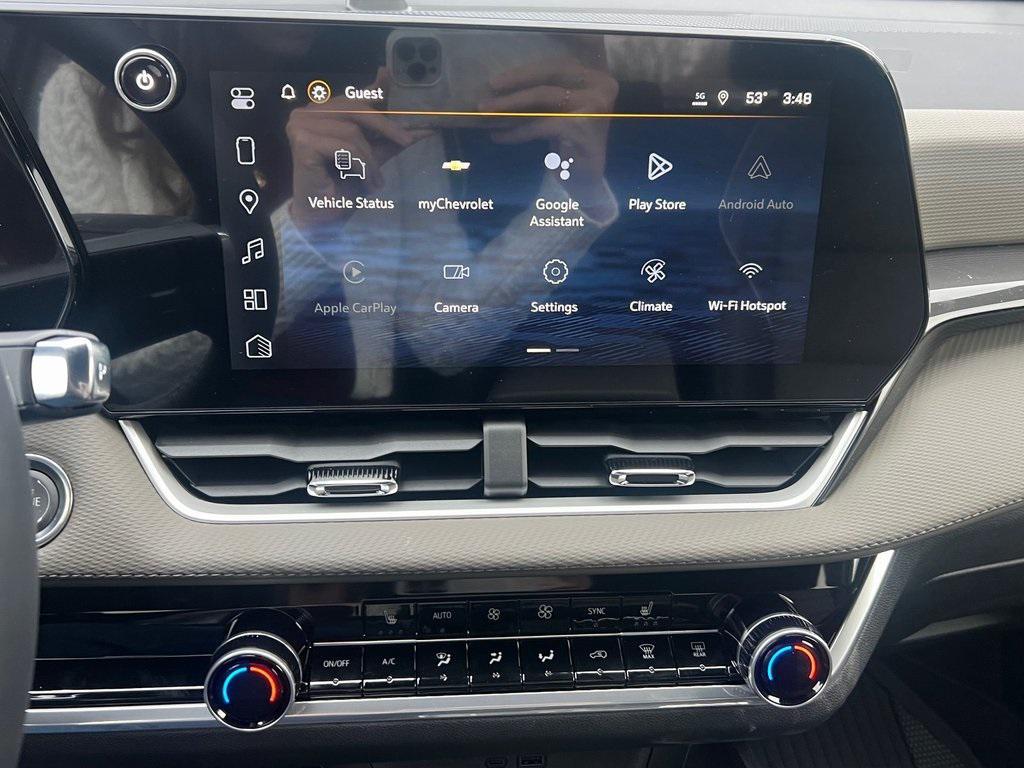 new 2026 Chevrolet Equinox car, priced at $33,815