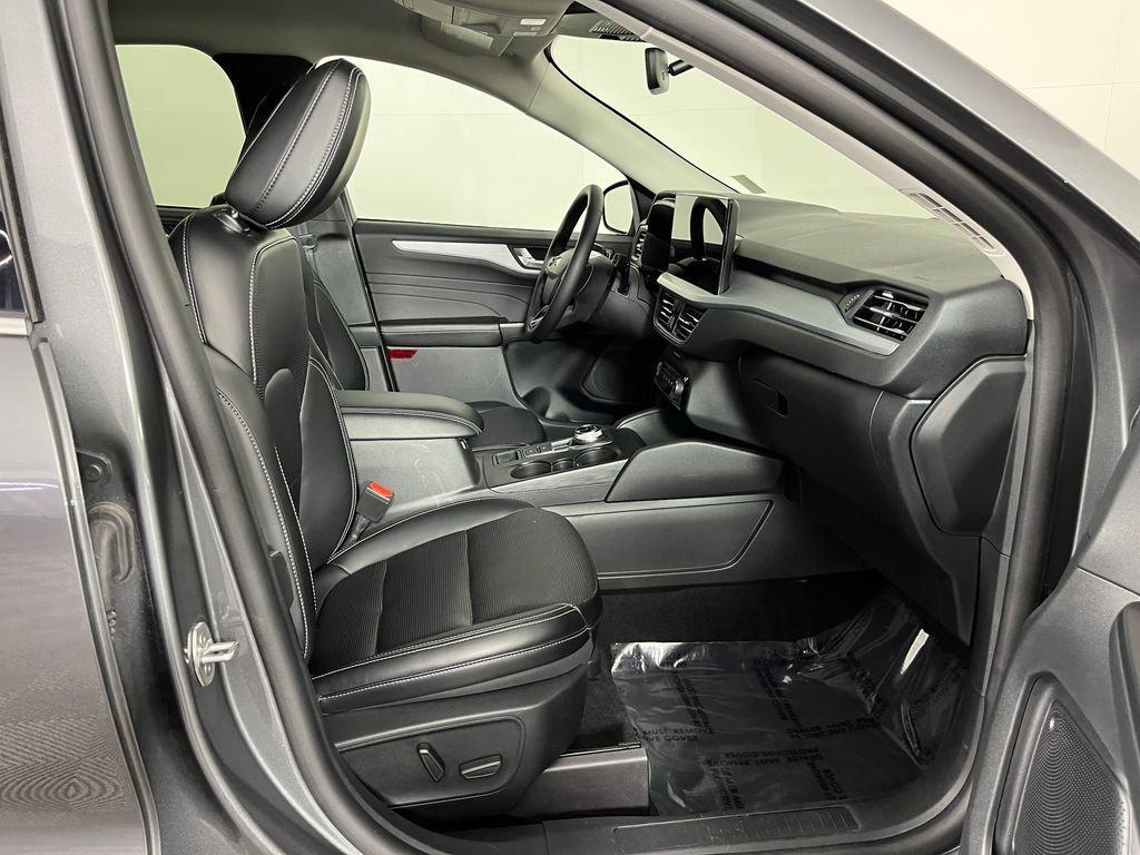 used 2025 Ford Escape car, priced at $28,798