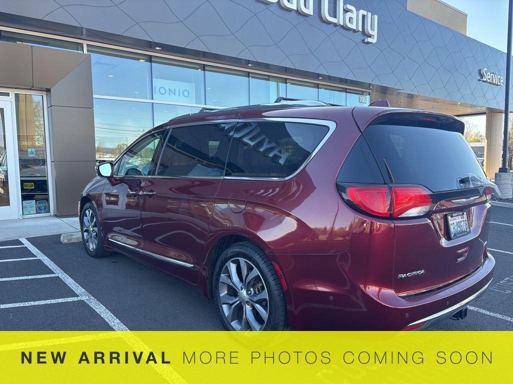 used 2017 Chrysler Pacifica car, priced at $12,795