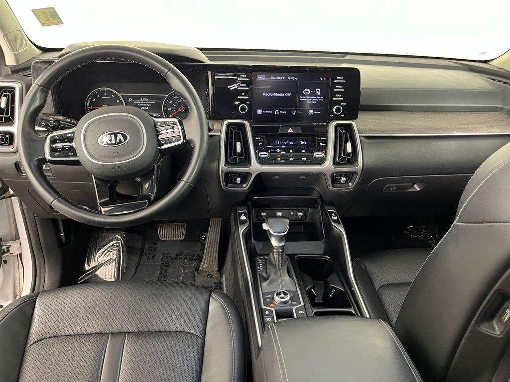 used 2021 Kia Sorento car, priced at $23,397