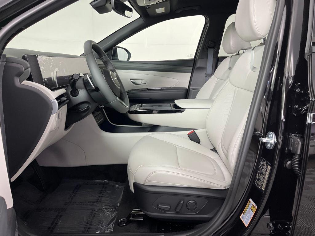 new 2026 Hyundai TUCSON Hybrid car, priced at $41,225