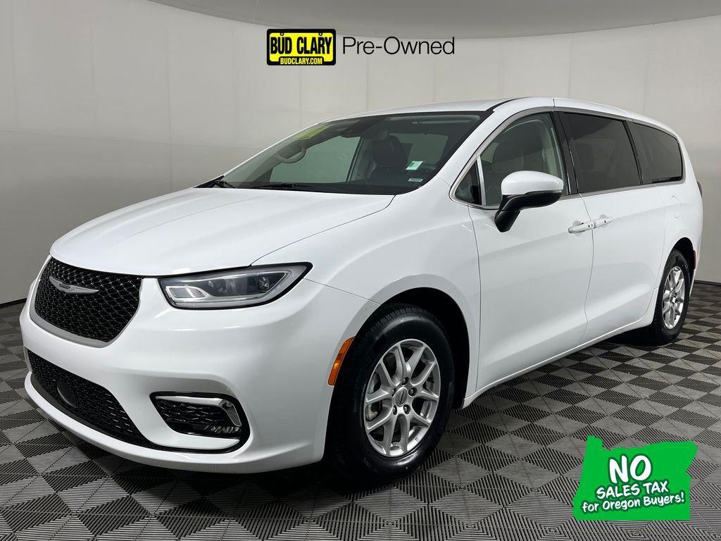 used 2023 Chrysler Pacifica car, priced at $22,396