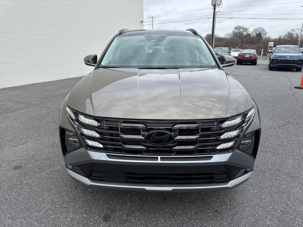 used 2025 Hyundai TUCSON Hybrid car, priced at $39,900