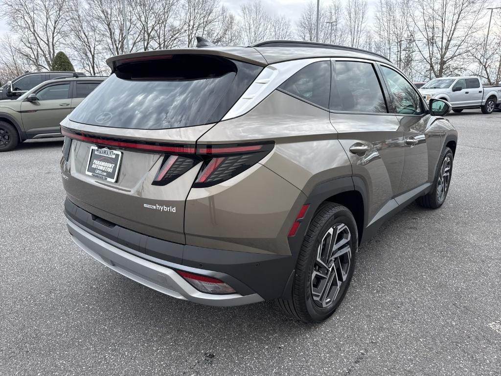 used 2025 Hyundai TUCSON Hybrid car, priced at $39,900