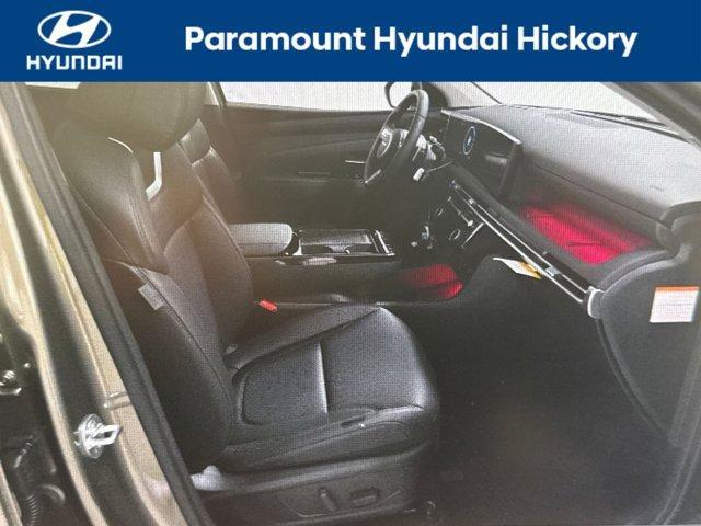 used 2025 Hyundai TUCSON Hybrid car, priced at $39,900