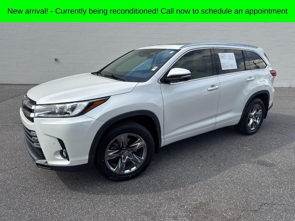used 2019 Toyota Highlander car, priced at $25,900