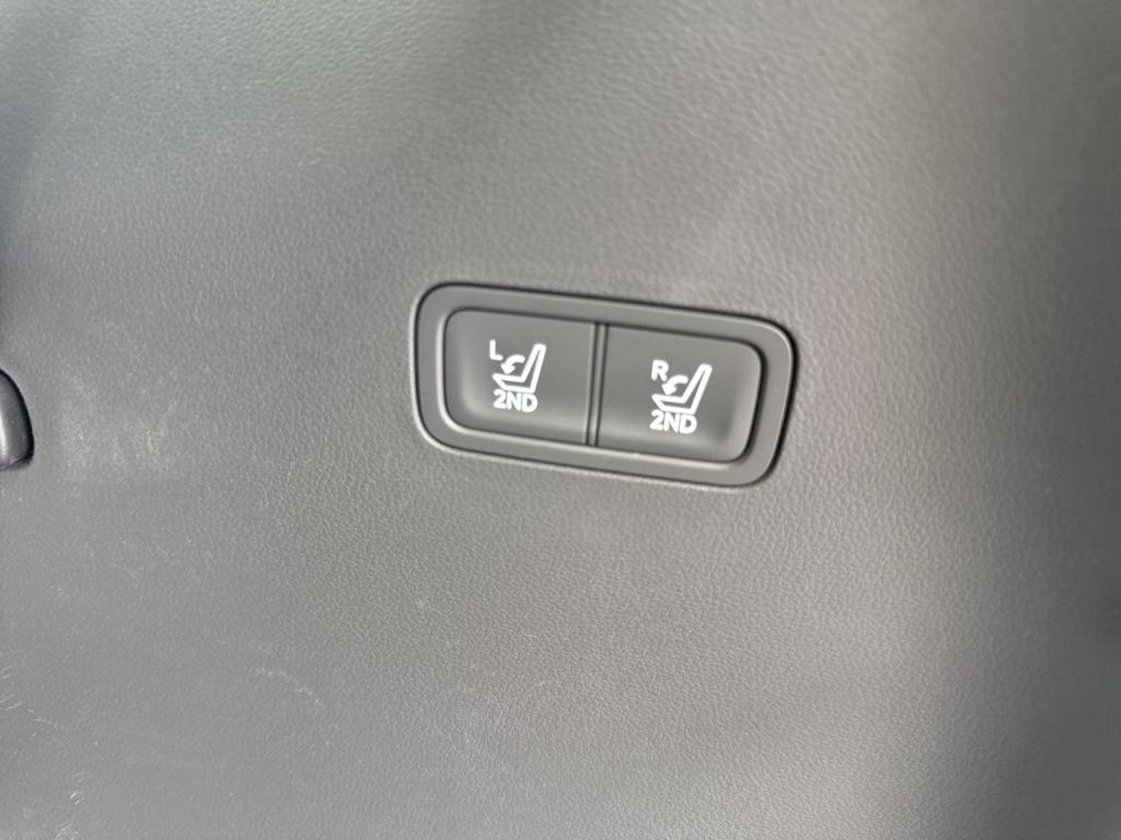 used 2026 Hyundai Santa Fe car, priced at $37,900