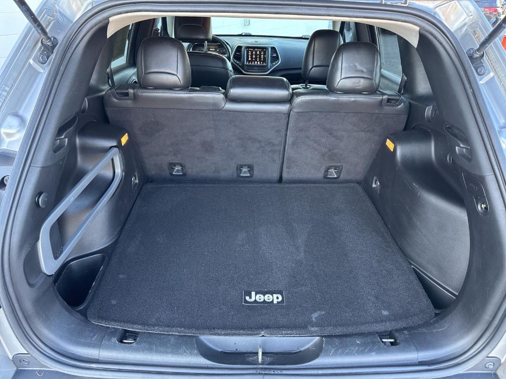 used 2016 Jeep Cherokee car, priced at $9,900
