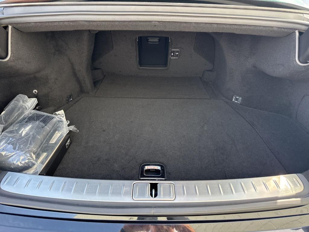 used 2025 Genesis G90 car, priced at $75,900