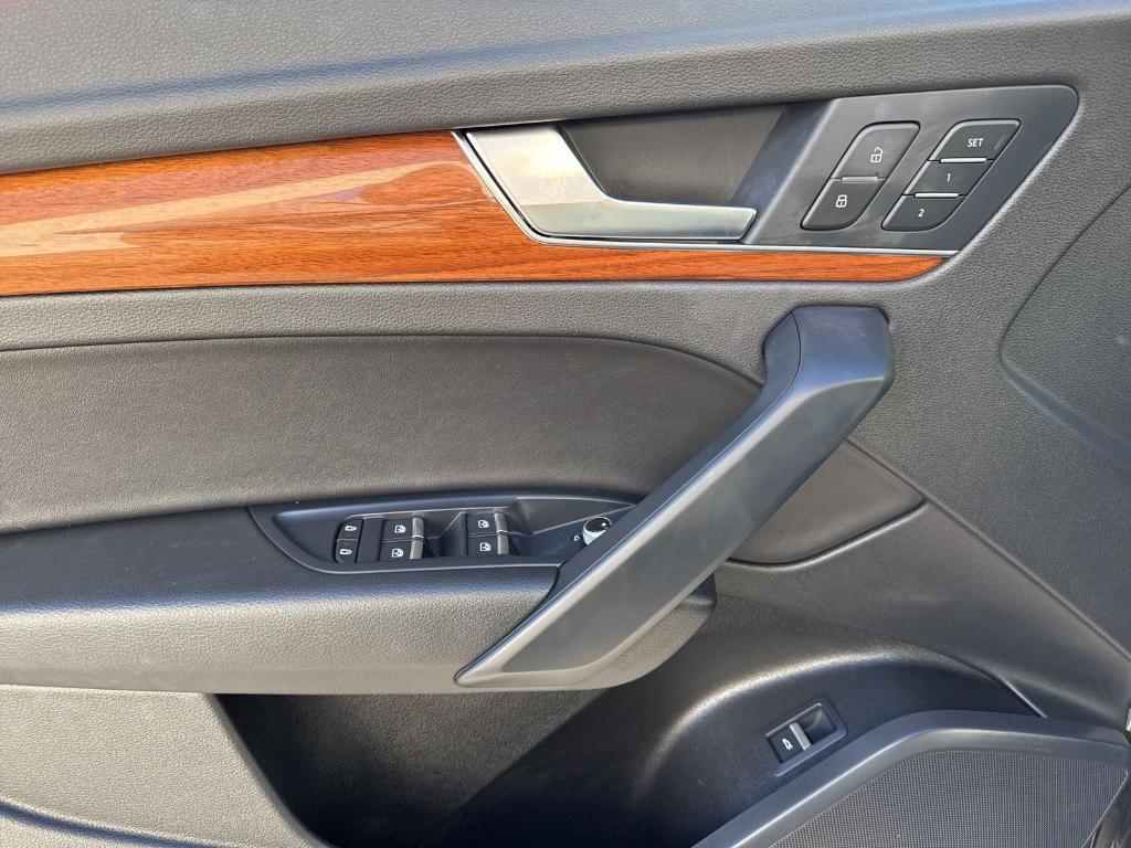 used 2023 Audi Q5 car, priced at $31,900