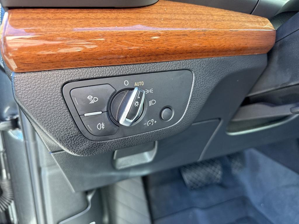 used 2023 Audi Q5 car, priced at $31,900