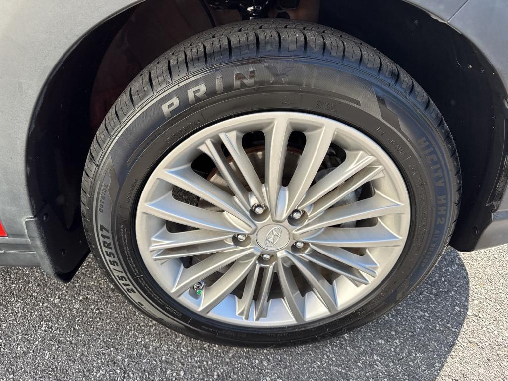 used 2020 Hyundai Kona car, priced at $10,900