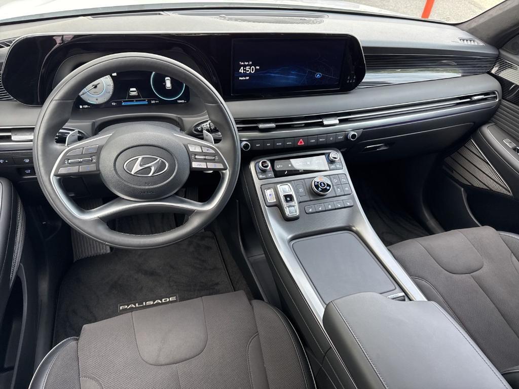 used 2025 Hyundai Palisade car, priced at $49,900