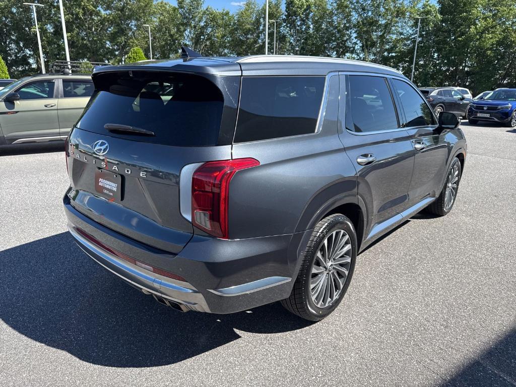 used 2024 Hyundai Palisade car, priced at $37,799