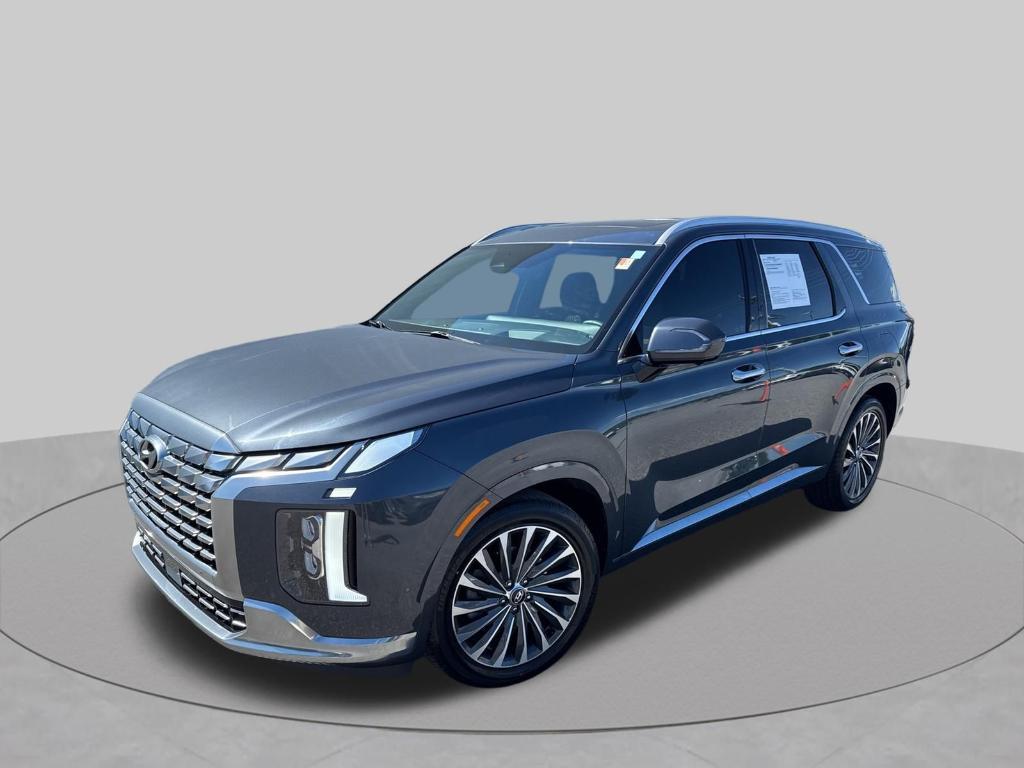 used 2024 Hyundai Palisade car, priced at $37,299