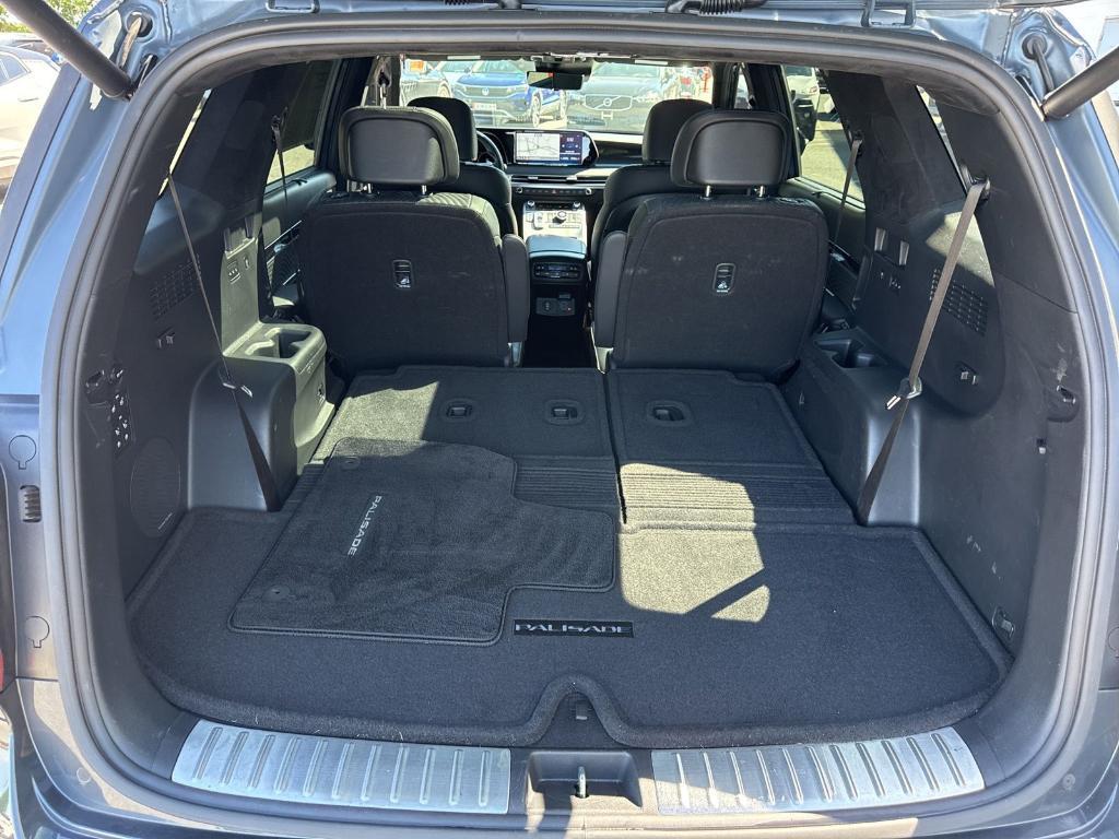 used 2024 Hyundai Palisade car, priced at $37,799