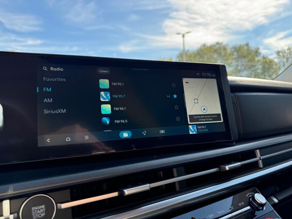 used 2025 Hyundai Santa Fe car, priced at $42,700