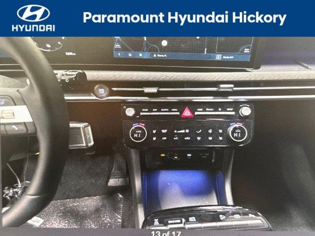 used 2025 Hyundai TUCSON Hybrid car, priced at $39,900