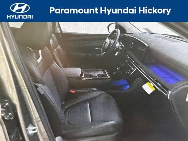used 2025 Hyundai TUCSON Hybrid car, priced at $39,900